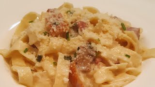 tagliatelles à la carbonara 🇮🇹  معكرونة بصلصة الكاربونارا الإيطالية و لا اروع [upl. by Chelsy625]