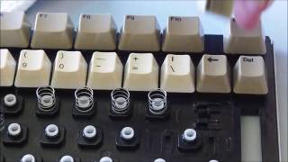 Cleaning an Amiga 600 Keyboard [upl. by Atiuqal881]