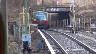 SBahn Berlin  der Bahnhof JuliusLeberBrücke S1 1080p [upl. by Acimad910]