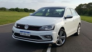 Volkswagen Vento Jetta GLi  Test  Matías Antico  TN Autos [upl. by Ahsiat]