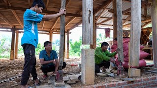 Cooking Pig Food Adjusting House Columns Family Dinner  Family Farm [upl. by Griffith816]