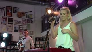 Broods  Four Walls Acoustic LIVE HD 2016 Long Beach Fingerprints Music [upl. by Laufer]