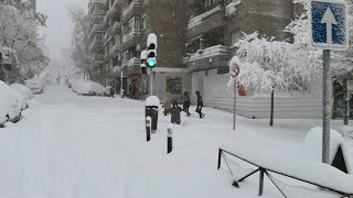 Las imágenes que ha dejado la tormenta de nieve en Madrid [upl. by Longan]