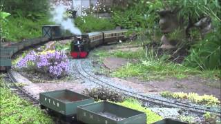 A visit to the Pear Tree Light Railway [upl. by Yorztif]