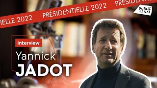 Yannick Jadot critique Emmanuel Macron  quotOn nest pas amis avec Vladimir Poutine quot [upl. by Alleuqahs509]