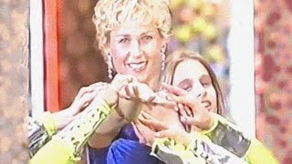 Xuxa  Profecias Fim do Mundo Criança Esperança  Out1999 [upl. by Lyrehc275]