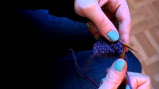 Apprendre à fermer le tricot 44 [upl. by Soalokcin]