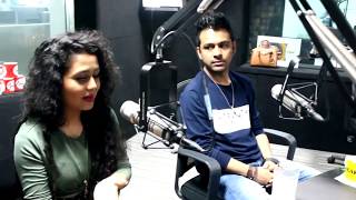 NEHA KAKKAR  YO YO HONEY SINGH IS DIFFERENT FROM OTHER MUSIC DIRECTORS BY RAAJ JONES [upl. by Noicnecsa]