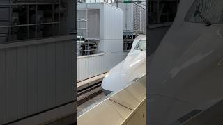 Shinkansen 🚅 shinkansen train trollface momentoftruth japan osaka tokyo [upl. by Dedrick]