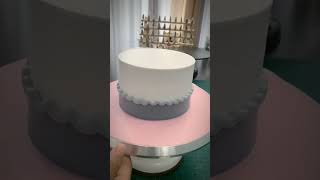 Simple and beautiful cake wedding icing frosting ideas [upl. by Sunda]