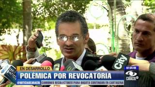 Emisión Noticias Caracol 7 pm Enero 2 de 2013 [upl. by Ahsiled]