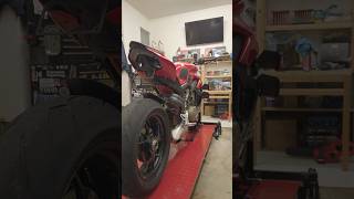 Ducati streetfighter v4s review Cons of owning Part 1 motorcycle ducati ducatistreetfighterv4s [upl. by Cahilly806]