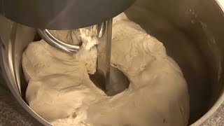 come si fa impasto per pizza al Taglio How to Made pizza dough [upl. by Eustazio]