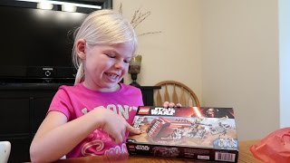 LEGO Star Wars Reys Speeder Unboxing amp Play Time Video Toy Review with LIlly amp Ella [upl. by Rhett]