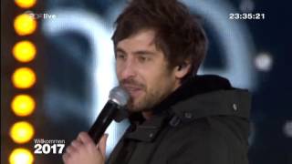 Max Giesinger  80 Millionen  Wenn Sie Tanzt Silvester Party Brandenburger Tor Berlin 2016 [upl. by Neelsaj]