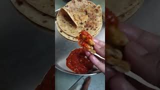 Gobhi ke paratha aur lal mirch garlic ki chatni shortschatniparathagobhiyoutube [upl. by Vladamar331]