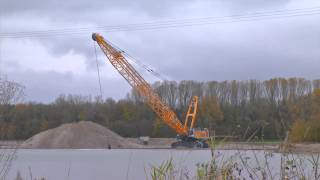 Liebherr  HS 8300 HD Hydraulic Duty Cycle Crawler Crane [upl. by Rebecca]