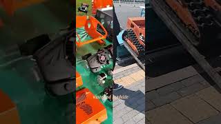 4 takt benzinemotor industriële rubberen rupsband RC grastrimmer remotecontrolmower lawnmowerrobot [upl. by Doxia767]