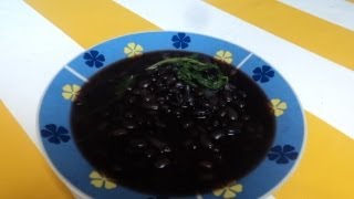 RECETA DE FRIJOLESFRIJOLES NEGROS EN LA OLLAlasdeliciasdelupita [upl. by Arawaj]