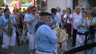 Lous Berretes au Festival Muchas Bandas 2013 ArgelèsGazost quotHegoakquot [upl. by Nesrac631]