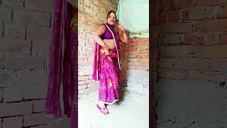 Tutata badaniya bhojpuri dance song love newsong [upl. by Noillimaxam952]