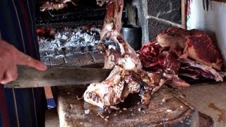 Parrillada argentina de cordero Preparación de la carne Parrillas de asados Gastronomía [upl. by Dieter52]