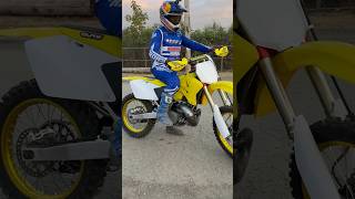 Firing Up a 2006 RM250 2Stroke [upl. by Virgy]