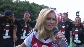 Helene Fischer  Atemlos durch die Nacht live auf der Fanmeile 2014 [upl. by Ailahs]