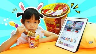 Pakbung Cooking Pororo Noodles Like a Boram Kids Pretend Play 보람이의 아빠 삼촌 몰래 라면 끓여 먹기 주방놀이 [upl. by Ikciv]