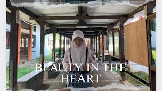 film pendek kelompok 3 BEAUTY IN THE HEART [upl. by Sekoorb]