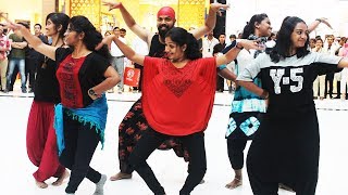 Bangalore malayalees zone BMZ Flash mob  2018  VR Bengaluru [upl. by Suravaj]