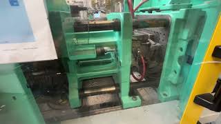 ARBURG ALLROUNDER 370 S 500100 Injection molding machine [upl. by Ainitsirc]