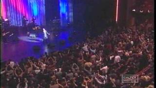 Siavash Ghomayshi  Milad Live in Concert  سیاوش قمیشی  میلاد [upl. by Nosdrahcir]