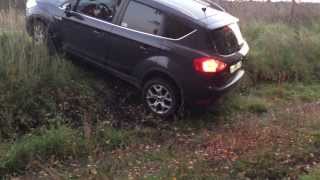 Ford kuga offroad barrier [upl. by Norrag]