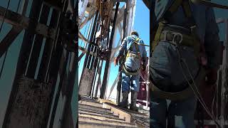 Derrickman Tripping Pipe rig derrick drilling oil tripping [upl. by Adeys]