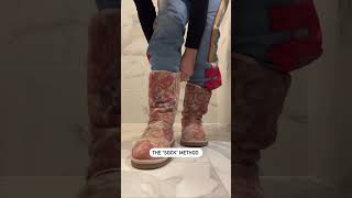 Before skinny jeans these were the 4 methods millennials used to put on their Uggs with flare jeans [upl. by Varuag]