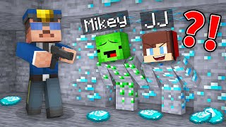 JJ and Mikey DIAMOND vs EMERALD Hide and Seek Battle in Minecraft  Maizen [upl. by Llegna]