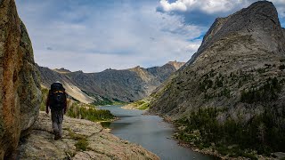 Backpacking Wyomings Wind River Range  East Temple Lakes Black Joe Lake amp Clear Lake [upl. by December]