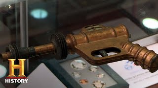 Pawn Stars Buck Rogers Disintegrator Gun Season 13  History [upl. by Dunn]