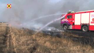 Brandweer Brabant helpt bij blussen Veluwe [upl. by Beesley]