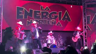 Contéstale  la energía norteña en vivo [upl. by Kenway]