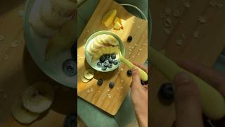 Breakfast bowl 🥣 healthybreakfast rolledoats oatmealbowl aestheticvideo shortvideo [upl. by Euqirdor934]