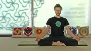 14 Yoga  Postura de meditación Ardha siddhasana [upl. by Hsiekal]