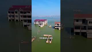 This is the loneliest village in Anhui Halfflooded houses float on the water Anhui Tourism X [upl. by Campy]