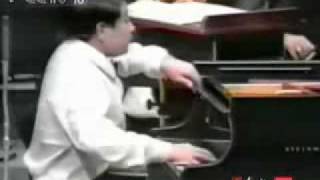 Lang Lang playing Chopin Piano Concerto No2 [upl. by Isiah]