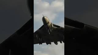 Vulcan XH558 OTT Landing  Doncaster airport aviation aircraft jet pilot dsa avgeeks [upl. by Moule969]