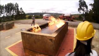 Treinamento prático de brigada de incêndio  Dicas [upl. by Eilasor]