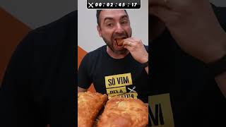 Ninguém NUNCA comeu essa PIZZA FRITA de 1KG 👹 shorts [upl. by Imefulo]