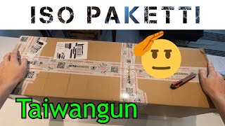 Taiwangun unboxaus  Ase Ja Krääsää [upl. by Ehcsrop]