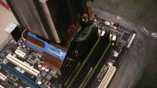 A Closer Look At The ASUS P5QE Motherboard Pt1 [upl. by Bettencourt]